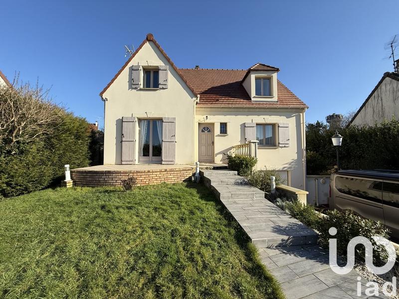 Maison - 153 m² - 6 pièces