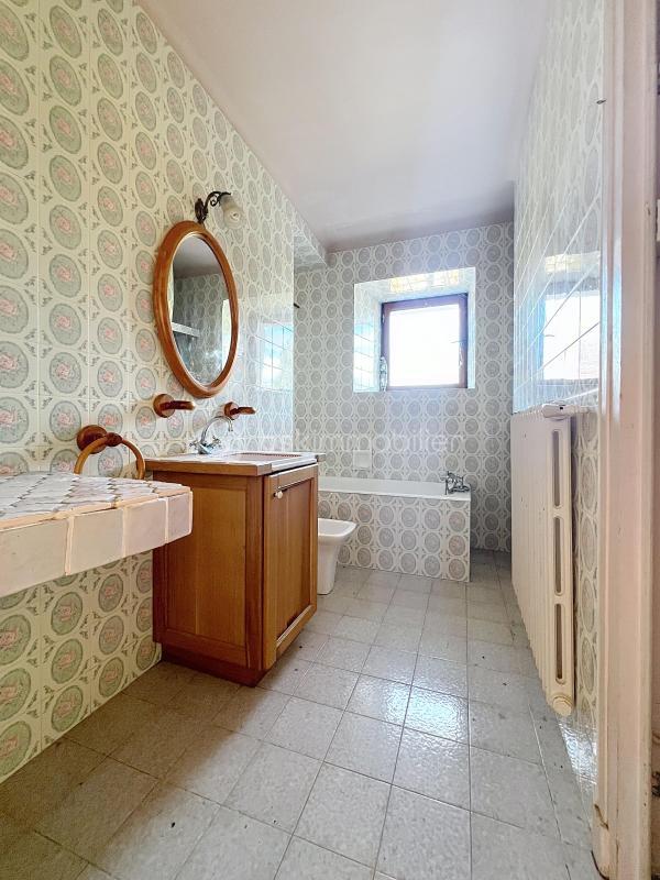 Maison de village - 126 m² - 4 pièces