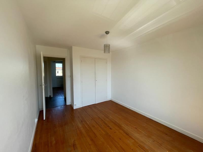 Appartement - 70 m² - 4 pièces