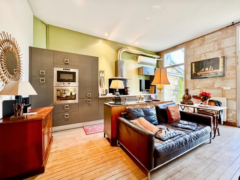 Appartement - 93 m² - 3 pièces