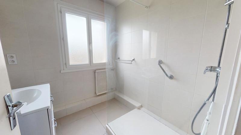 Appartement - 84 m² - 4 pièces