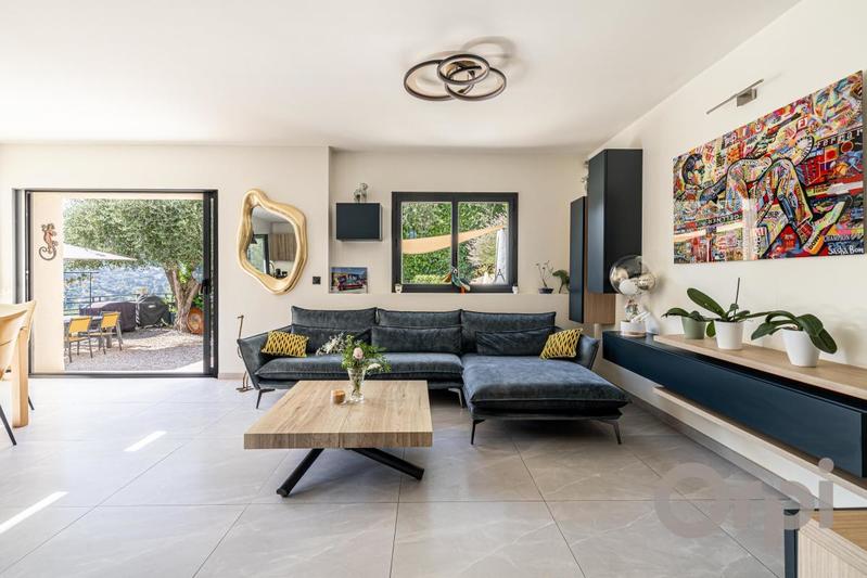 Villa - 140 m² - 5 pièces