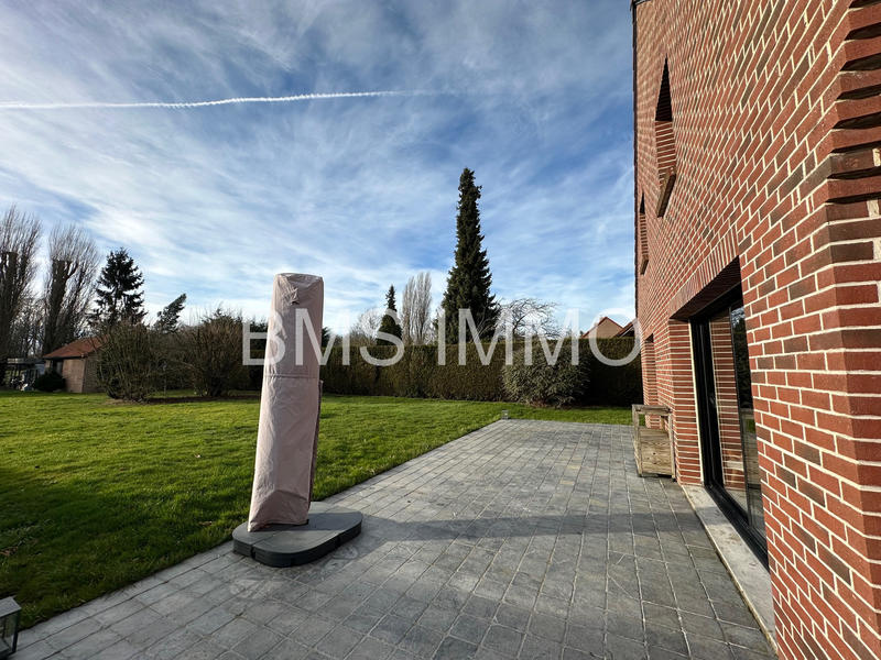 Maison - 178 m² - 6 pièces