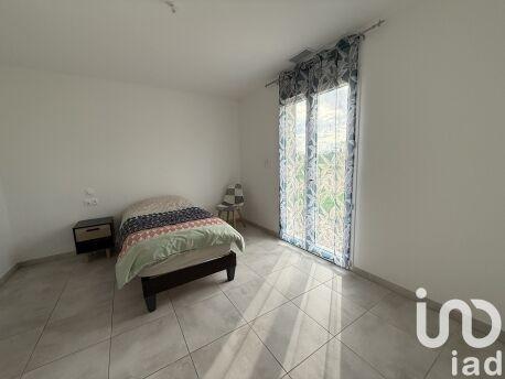 Maison - 325 m² - 8 pièces