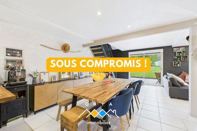 Pavillon - 92 m² - 5 pièces