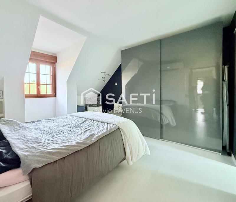 Maison - 162 m² - 6 pièces