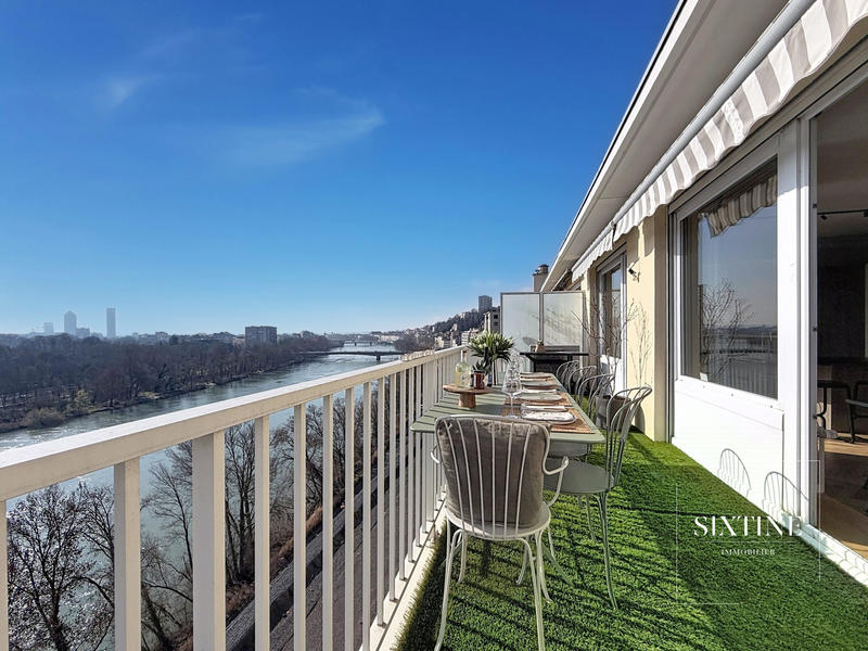 Appartement - 103 m² - 4 pièces