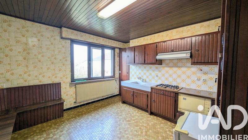 Maison - 94 m² - 5 pièces