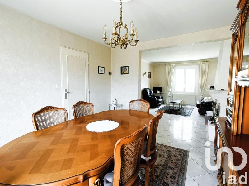 Maison - 99 m² - 4 pièces