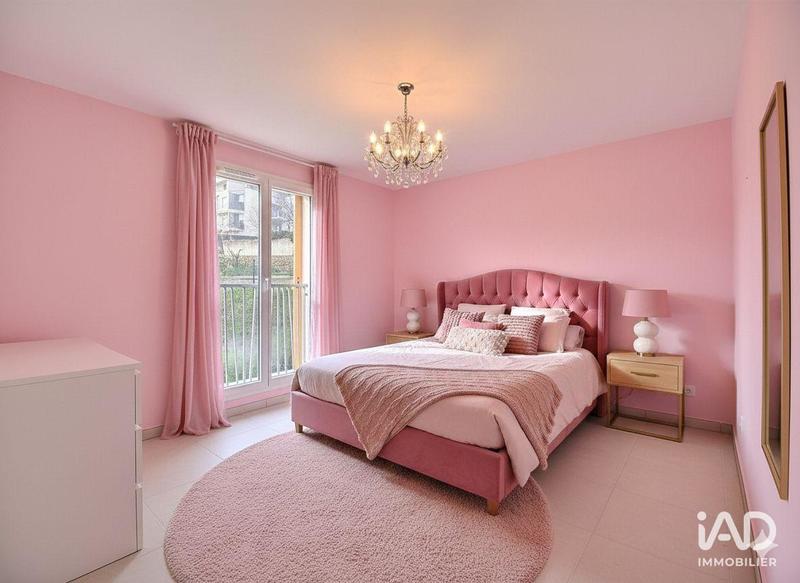 Maison - 97 m² - 5 pièces