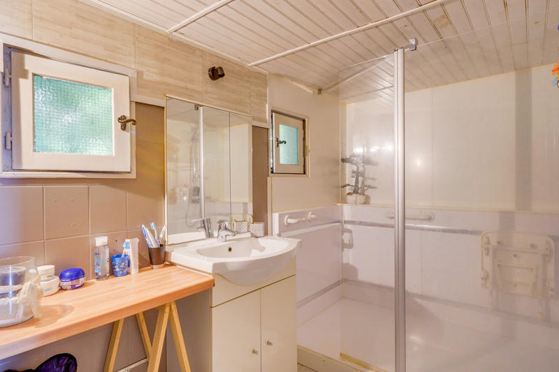 Maison - 167 m² - 8 pièces