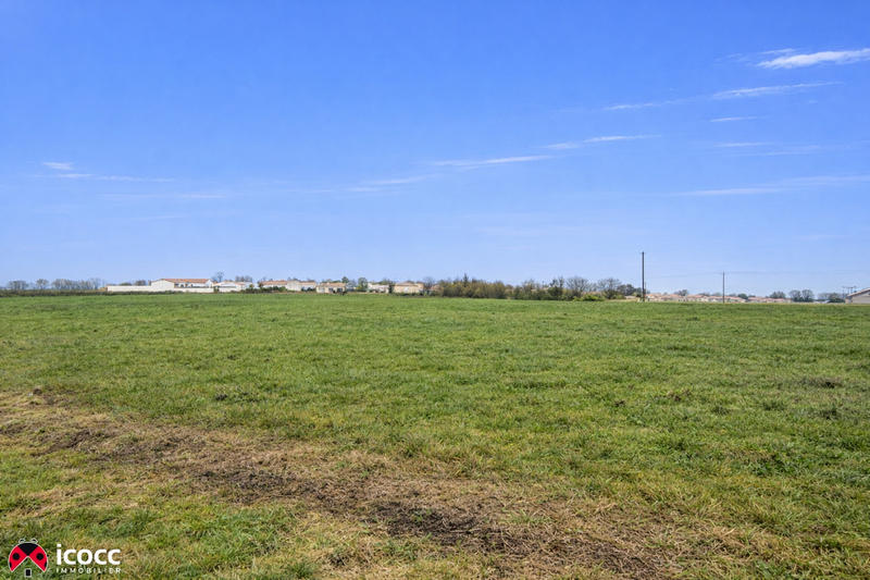 Terrain - 11 182 m²