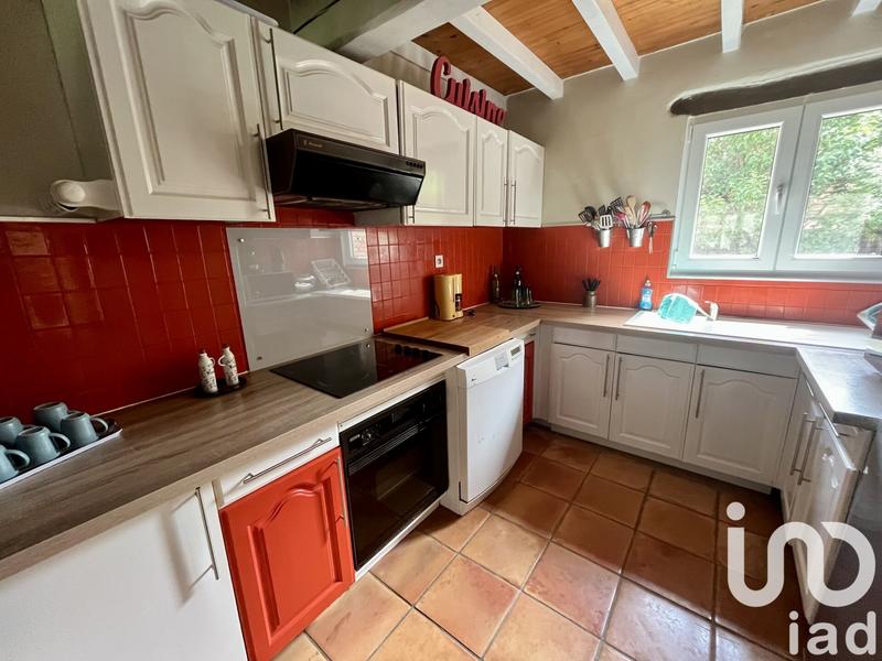 Maison - 297 m² - 9 pièces