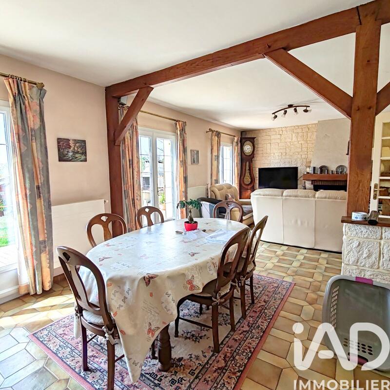 Maison - 90 m² - 4 pièces