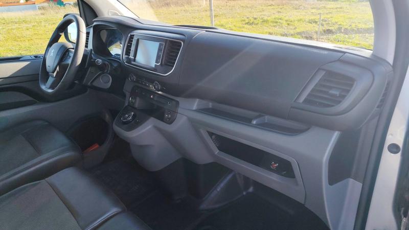 Peugeot Expert Vu 4 2.0 BlueHDi 120 Eat8 Urban Compact - Automatique Entretien constructeur