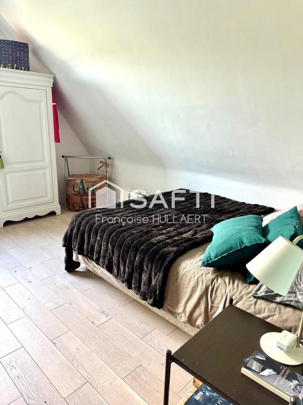 Maison - 185 m² - 7 pièces