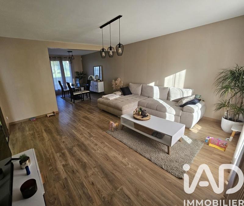 Maison - 106 m² - 5 pièces