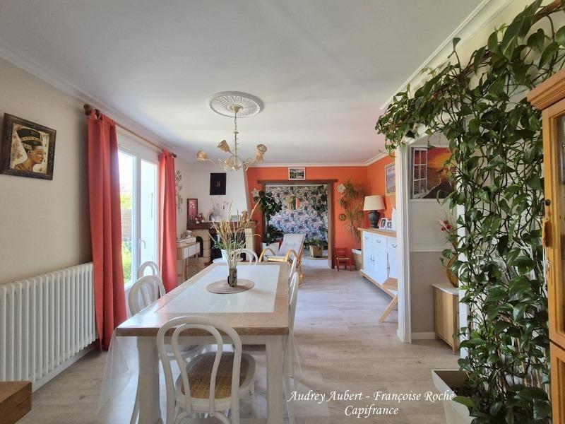 Maison - 93 m² - 4 pièces
