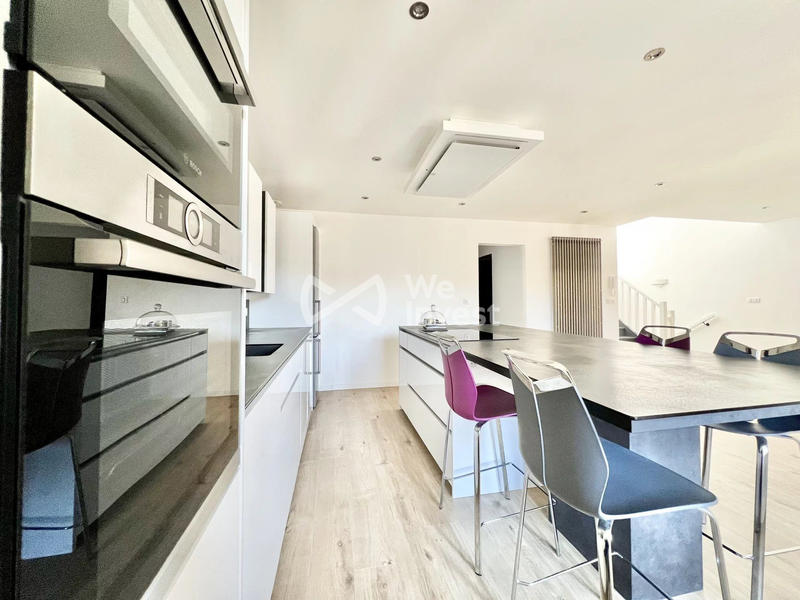 Appartement - 92 m² - 4 pièces