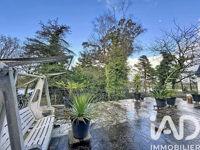 Maison - 154 m² - 8 pièces