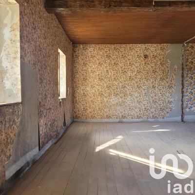 Maison - 96 m² - 4 pièces