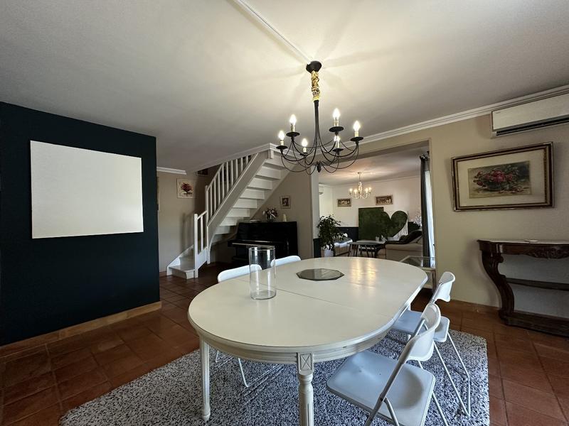 Maison - 170 m² - 7 pièces