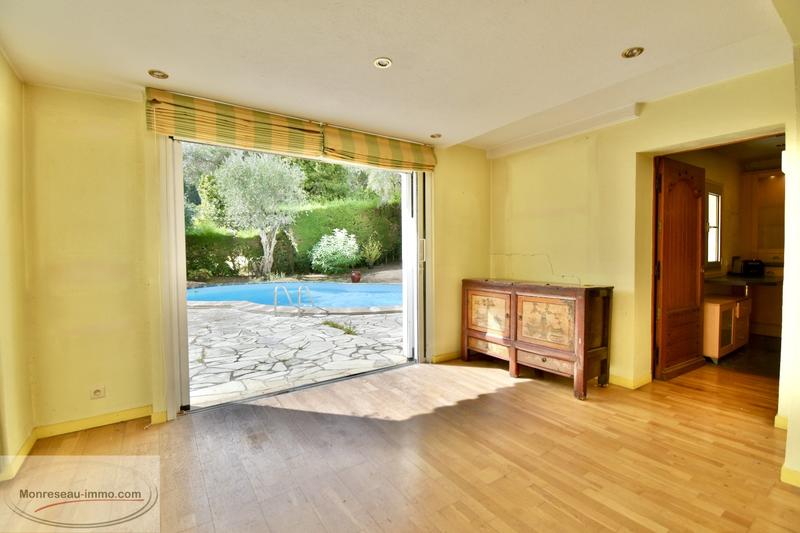 Maison - 145 m² - 6 pièces