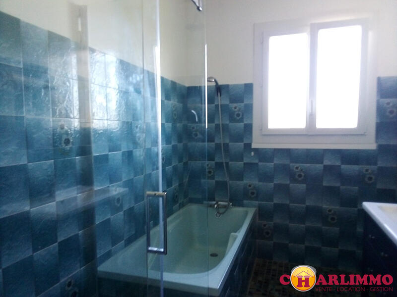 Maison traditionnelle - 147 m² - 4 pièces