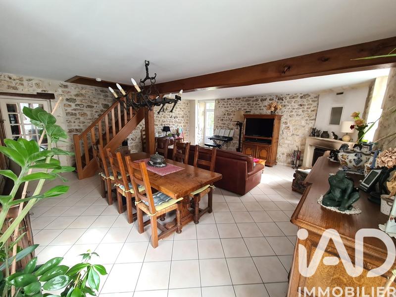 Maison de campagne - 220 m² - 7 pièces