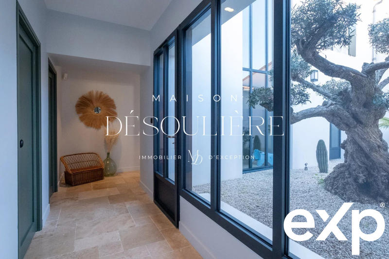 Villa - 200 m² - 7 pièces