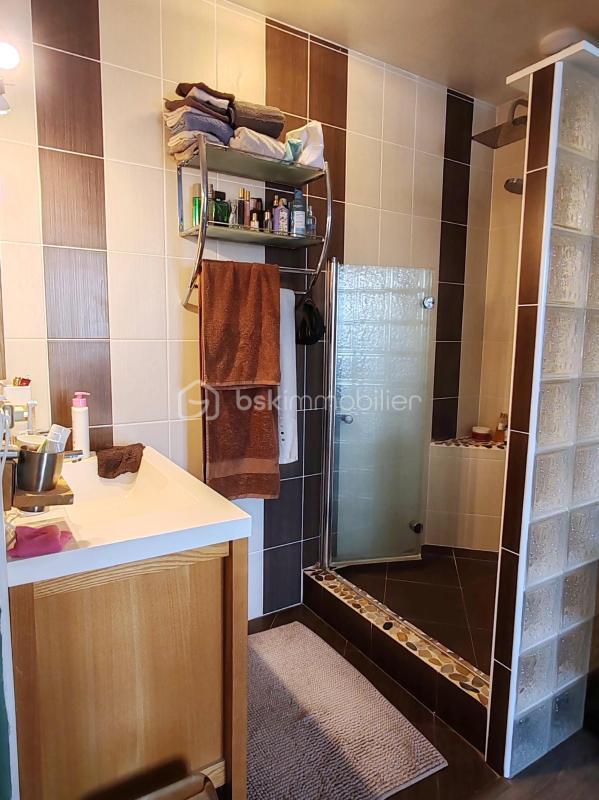 Maison - 131 m² - 6 pièces