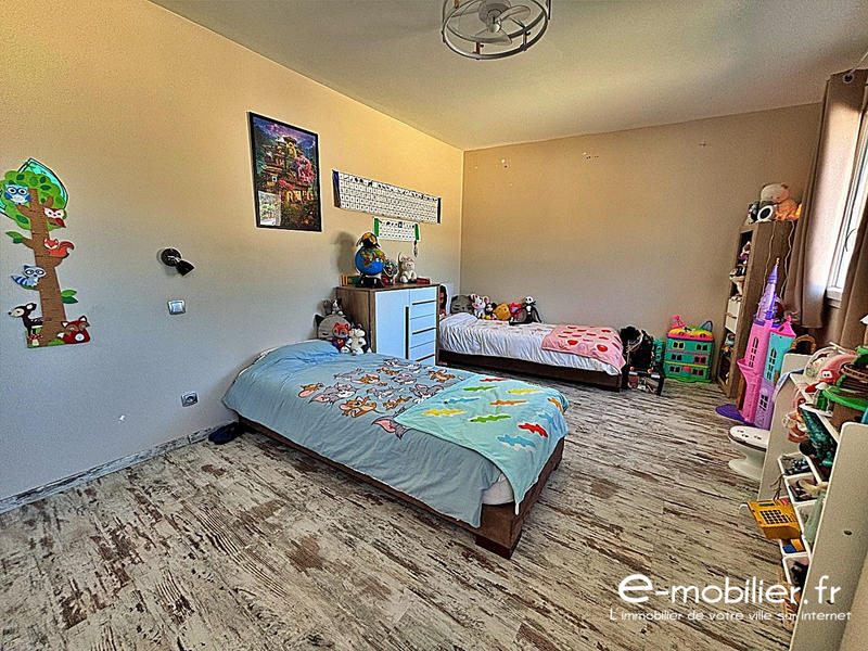 Appartement - 114 m² - 4 pièces