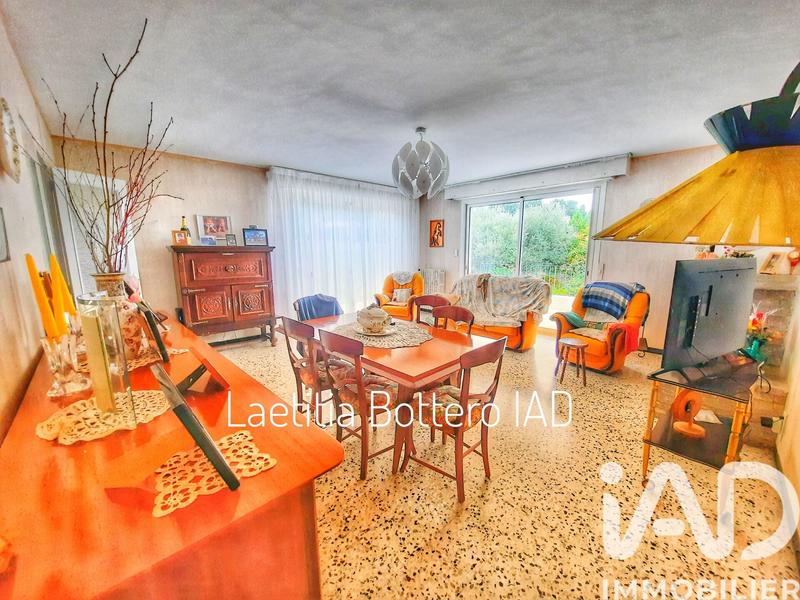 Maison - 163 m² - 6 pièces