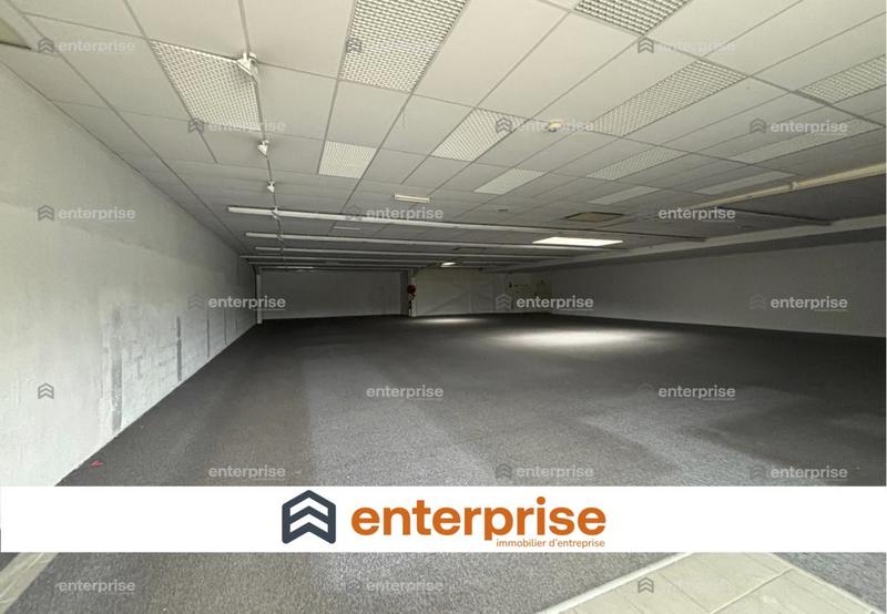 Local commercial - 650 m²