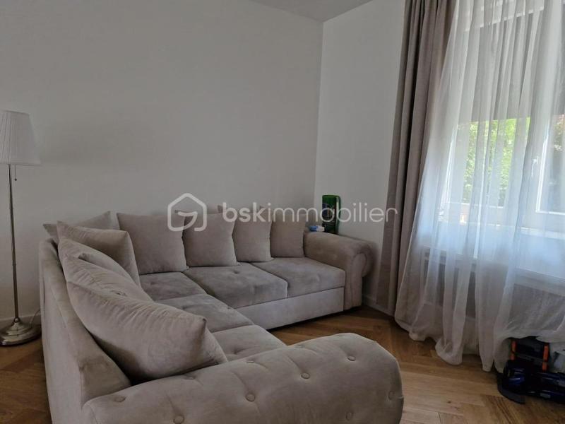 Maison - 88 m² - 4 pièces