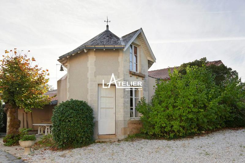 Propriété - 290 m² - 12 pièces