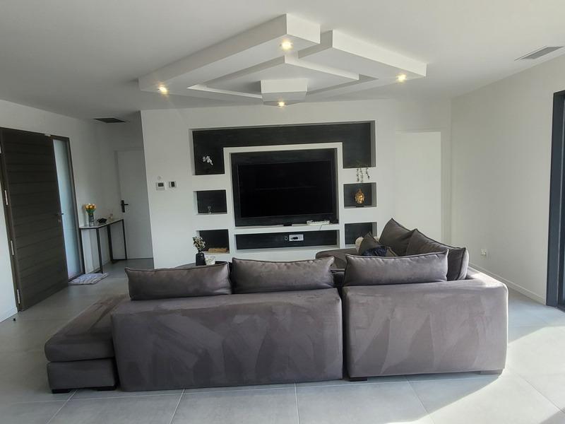 Maison - 147 m² - 5 pièces