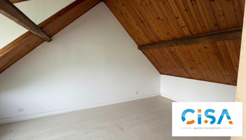 Duplex - 103 m² - 5 pièces