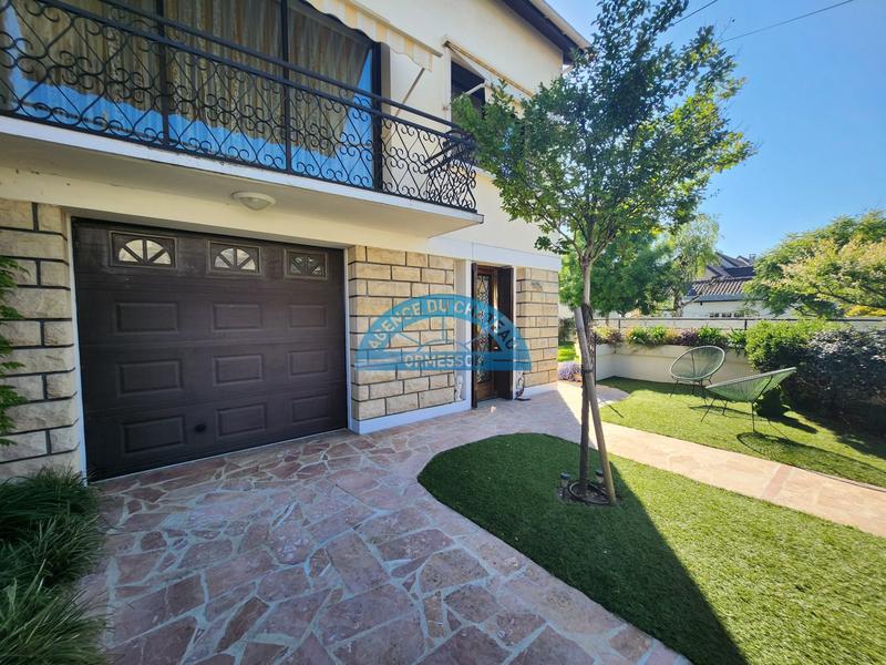 Maison - 165 m² - 6 pièces