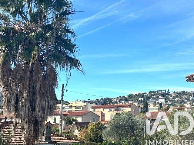 Maison - 140 m² - 4 pièces