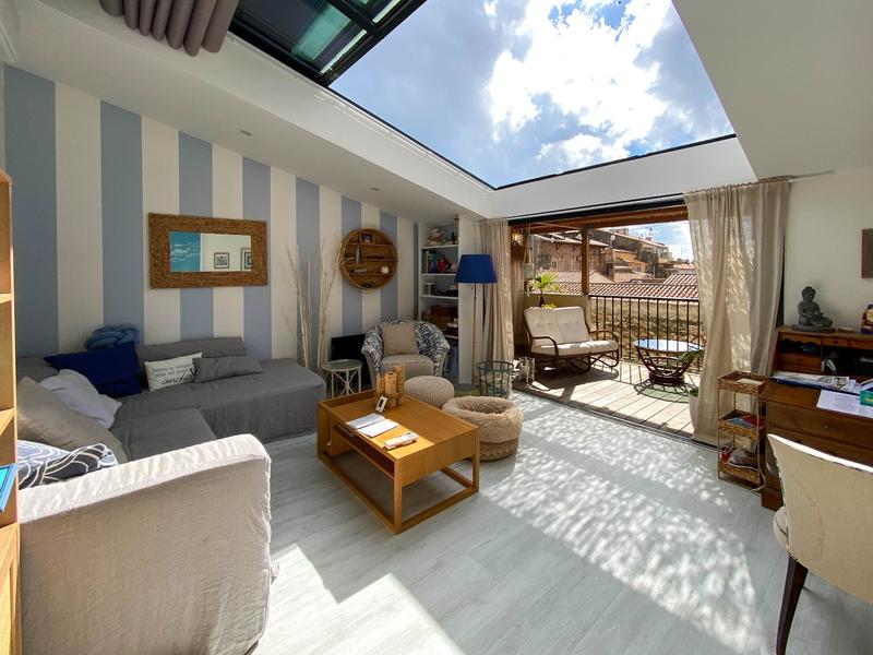 Appartement - 98 m² - 3 pièces