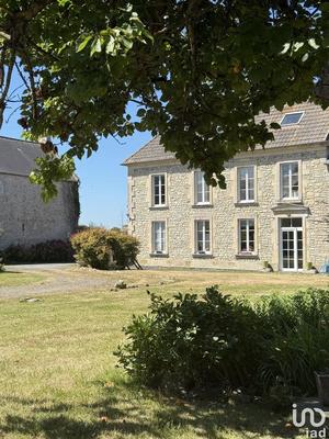 Maison - 496 m² - 14 pièces