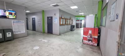 Entrepôt - 1 500 m² - 1 pièce