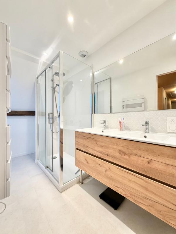 Maison - 144 m² - 7 pièces