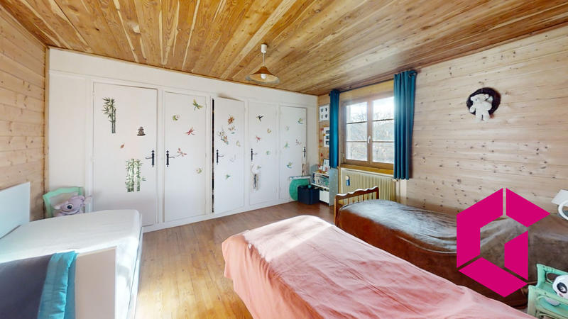 Ferme - 243 m² - 8 pièces