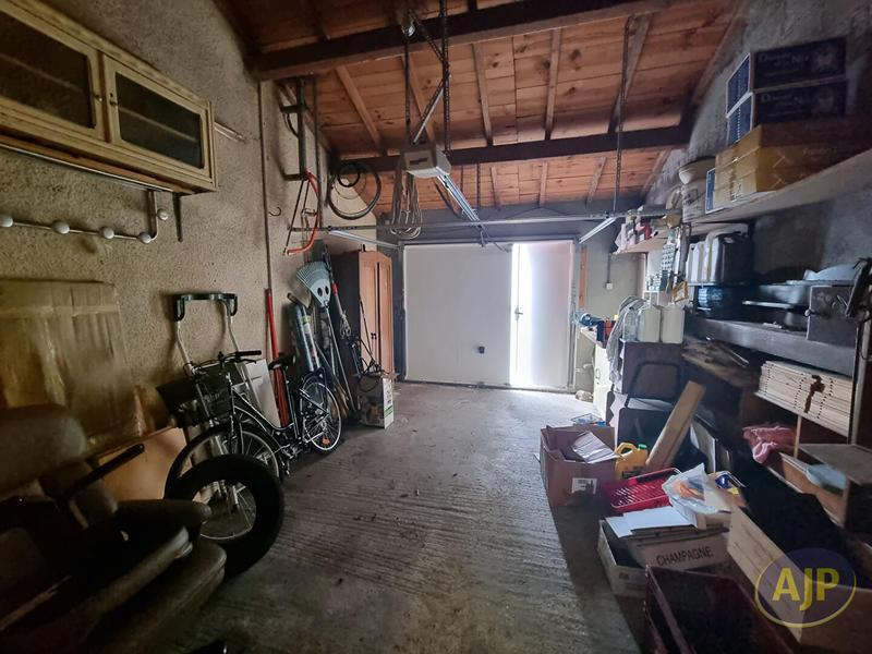 Maison - 80 m² - 5 pièces