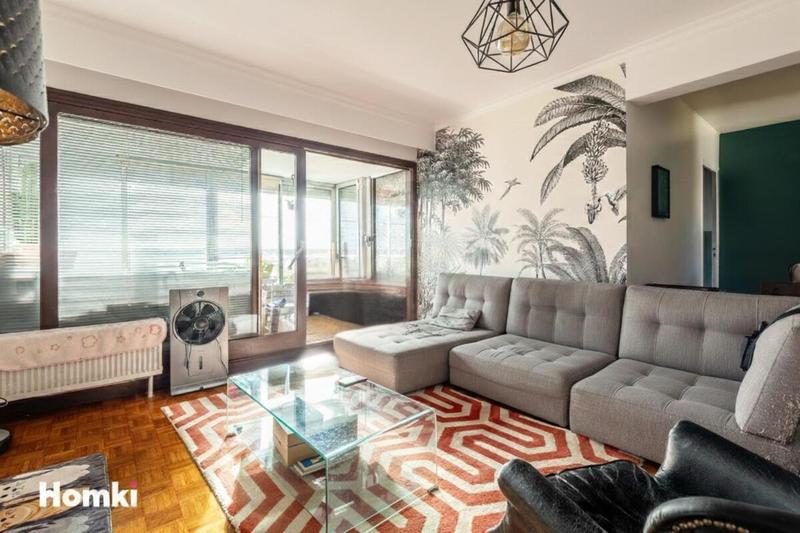 Appartement - 95 m² - 4 pièces