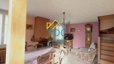 Maison - 151 m² - 5 pièces