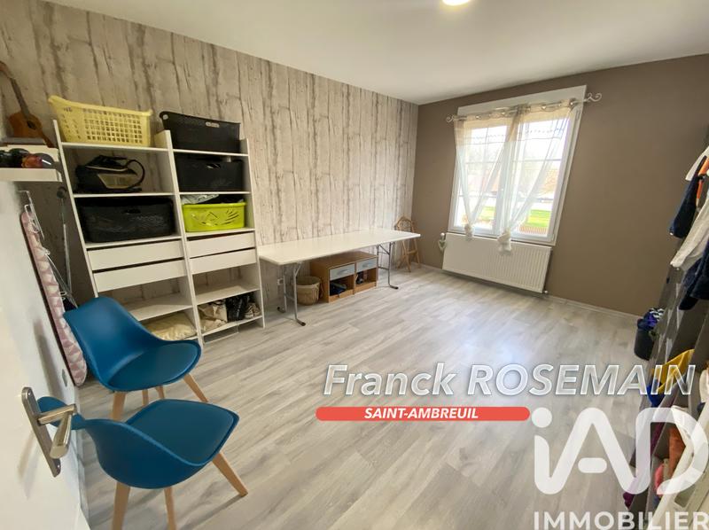 Maison - 260 m² - 10 pièces