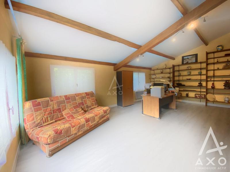 Maison - 152 m² - 7 pièces